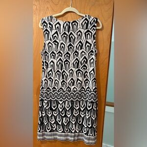 Donna Morgan Black and White Geometric Midi Dress